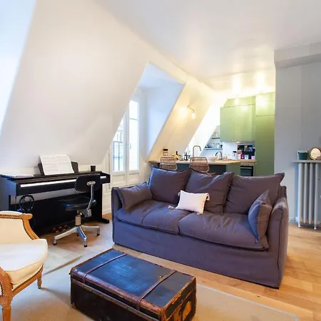 Superb Charming And Cosy Apt